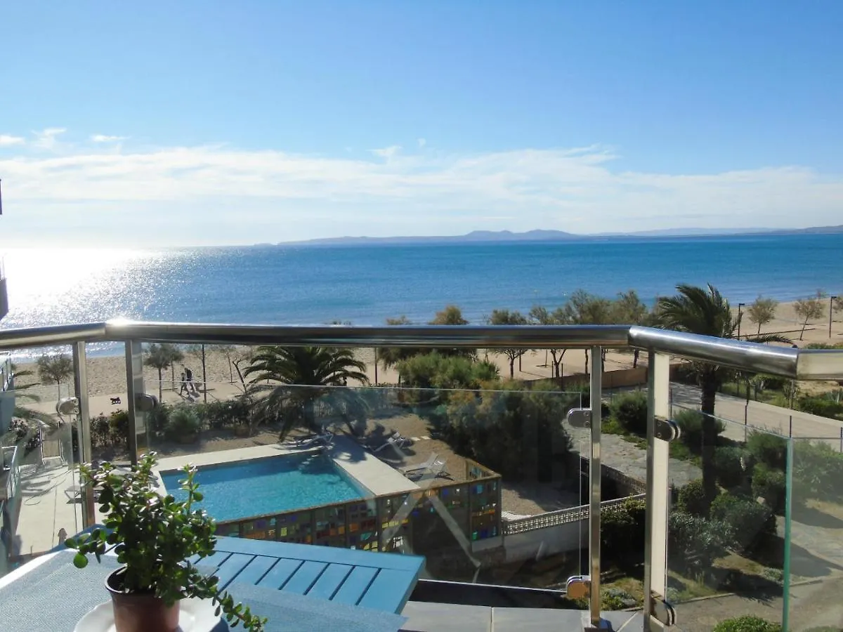 Apartment Appartement Premiere Ligne De Mer Roses