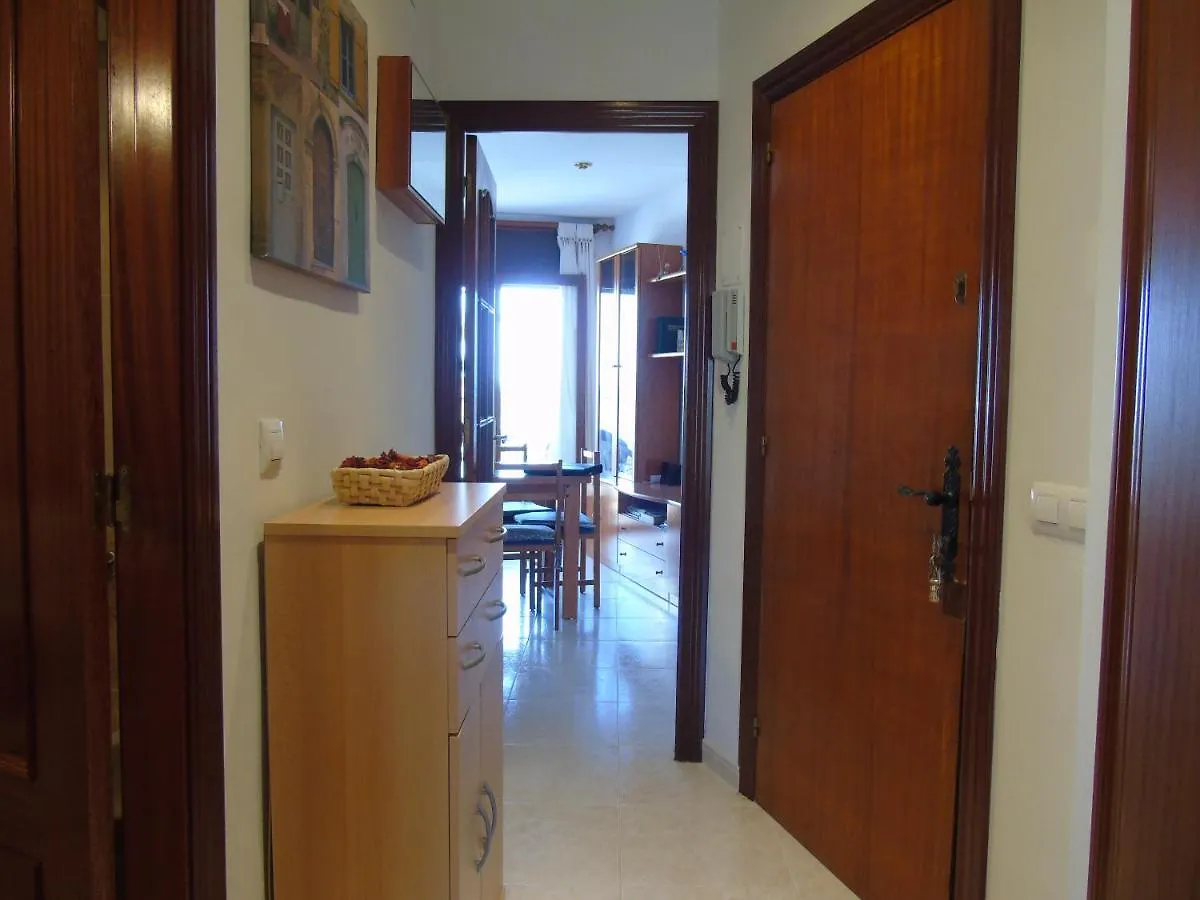Appartement Premiere Ligne De Mer Roses Apartment